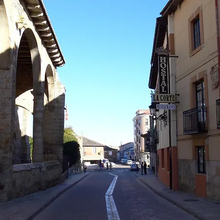 La Corte * Carrion De Los Condes