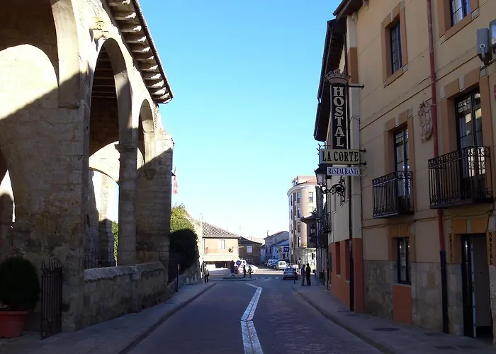 La Corte * Carrion De Los Condes