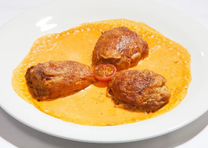 La Corte * 카리온 데 로스 콘데스